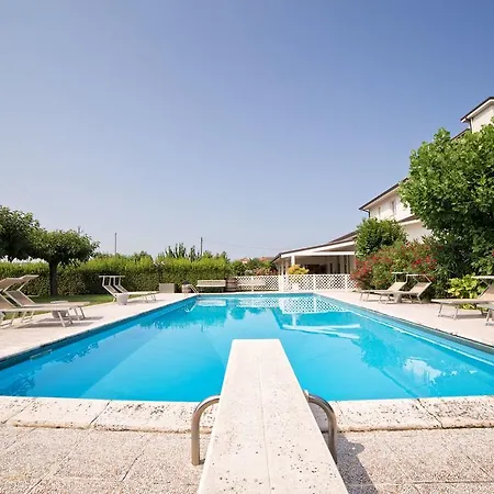 Hotel La Radice Civitanova Marche